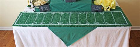 Homemade Table Runner Ideas Sports Theme 的图像结果
