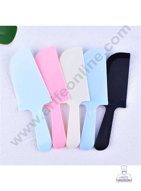 CAKE DECOR™ Plastic Cake Knife | Plastic Pastry Lifter | Teethed Desse ...