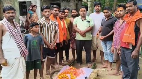 Monkey's last rites performed like a human in Balasore district