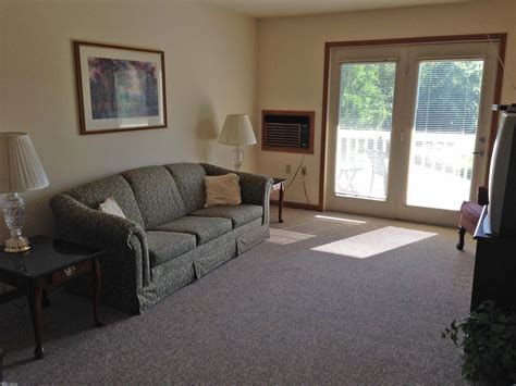 Taylor Ridge Apartments (Seniors) | Madison Senior Apartments