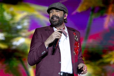 What is Juan Luis Guerra most famous for? His Age, Height, Life ...