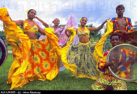 People in Mauritius 的图像结果