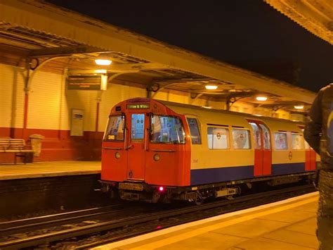 Bakerloo Line Wembley 的图像结果