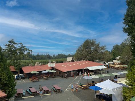 Visit Apple Hill - High Hill Ranch