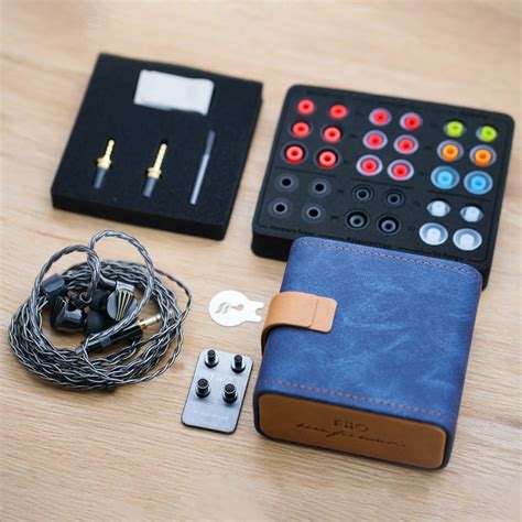 FiiO FD7 Dynamic In-ear Monitors Online