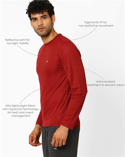 Buy Maroon Wildcraft HypaCool Crew-Neck T-shirt | AJIO
