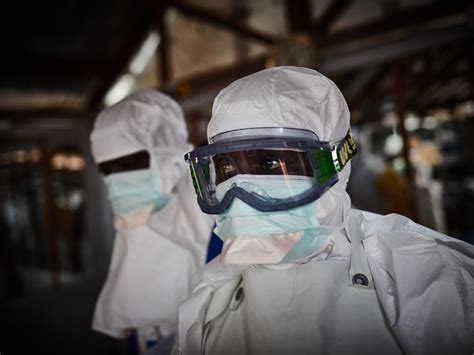 WHO accelerates efforts to support response to Sudan virus disease outbreak in Uganda | OMS ...