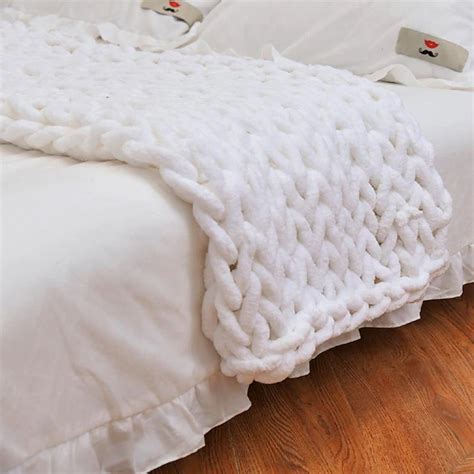 Chunky Knit Throw Blanket Soft Luxury Chenille Yarn Blanket for ...
