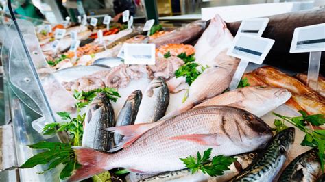 Our Guide to Fresh Seafood Markets Around Navarre Beach - TSTAYS