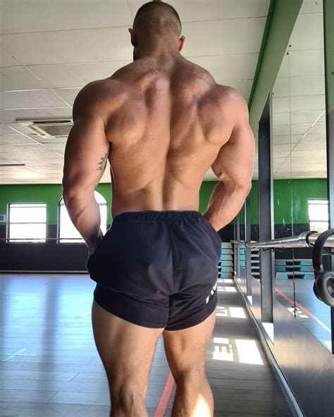 391 curtidas, 9 comentários - Brendon Theron (@brendontheron) no Instagram: “What you put in is ...