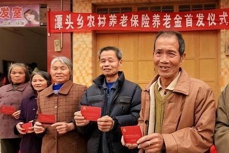 河南省农村60岁老人每年认证几次