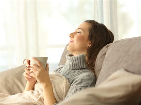 Mind Relaxing Activities: Gardening, singing & reading can keep mind ...