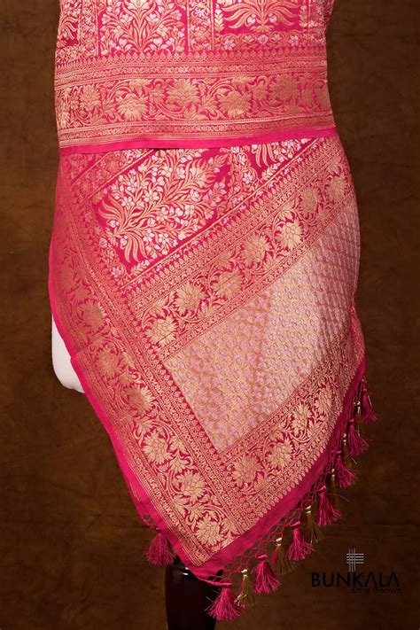 Shop Rani Pink Floral Handloom Banarasi Pure Moonga Silk Dupatta – BUNKALA