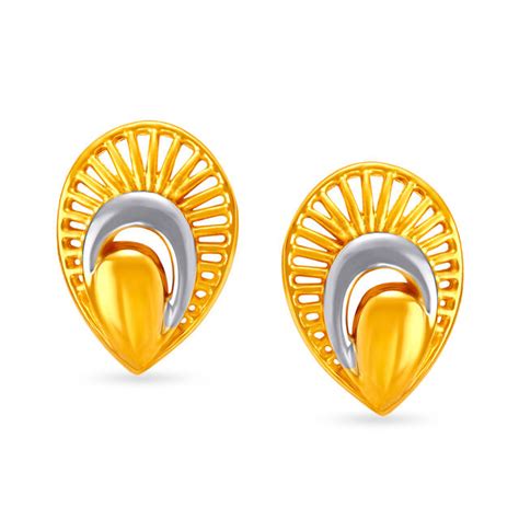 Buy Gold & Diamond Earrings for Men & Women Online | Tanishq