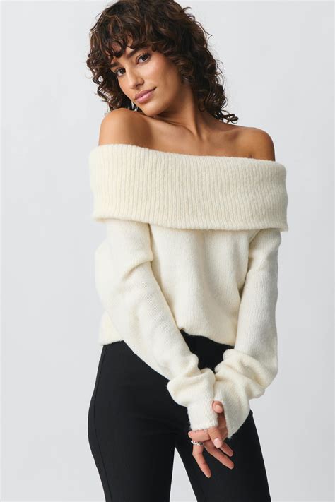 knitted off shoulder sweater - Weiß - Dame - Gina Tricot