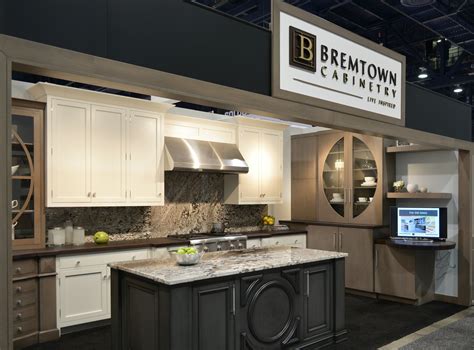 Best Kitchen Cabinets Brands in 2023 [Stock to Fully-Custom]