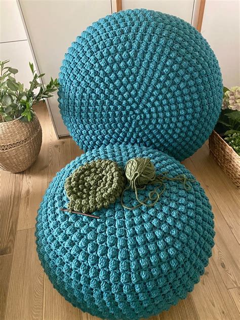 Buy CROCHET PATTERN Bobbles Pouf Video Tutorial Diy Tutorial Online in ...