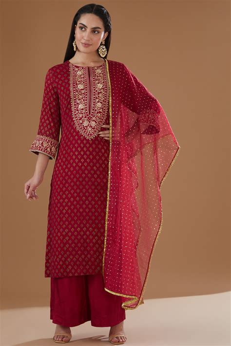 Cherry Red Chanderi Embroidered Straight Kurta Set – Ivory by Dipika