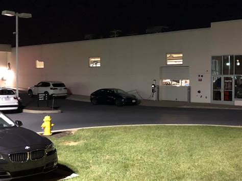 Faulkner BMW | Lancaster, PA | EV Station