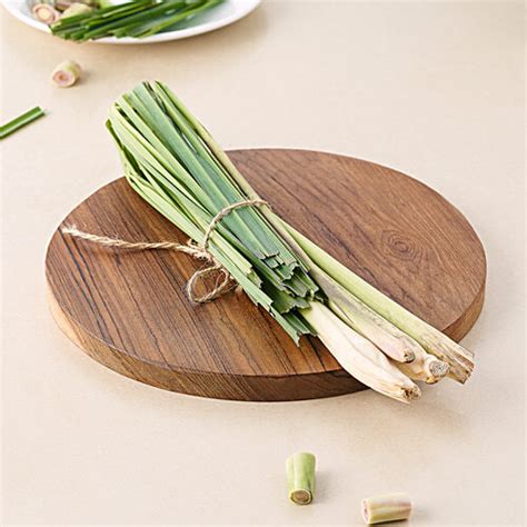 Buy fresho! Lemon Grass - Hydroponically Grown Online at Best Price of ...