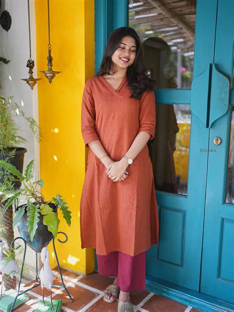 Golden Honey A-Line Handloom Cotton Kurta – BaSaKa