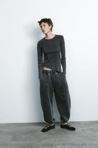 Ribbed Women's T-shirts | ZARA India