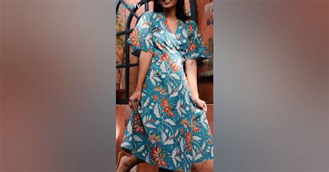 Buy These Timeless Printed Dresses | LBB