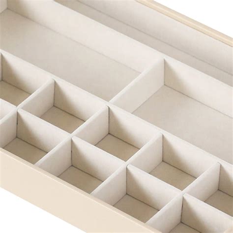 Vinyl Jewelry Organizer, Beige