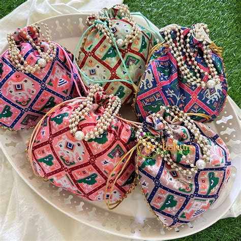 Return Gift Potli Bags -Printed Potli bag-RG041 – vrikshamindia