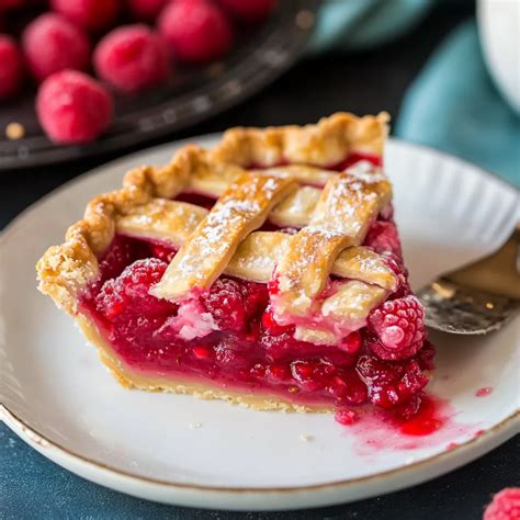 Easy Homemade Raspberry Pie Recipe - Alice's Recipes