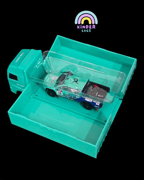 Tarmac Works Toyota Hilux AXCR 2017 with Truck Packaging - Buy At ...