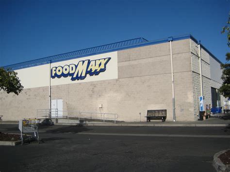 FoodMaxx - San Leandro, California | store / shop, grocery / grocery store, supermarket