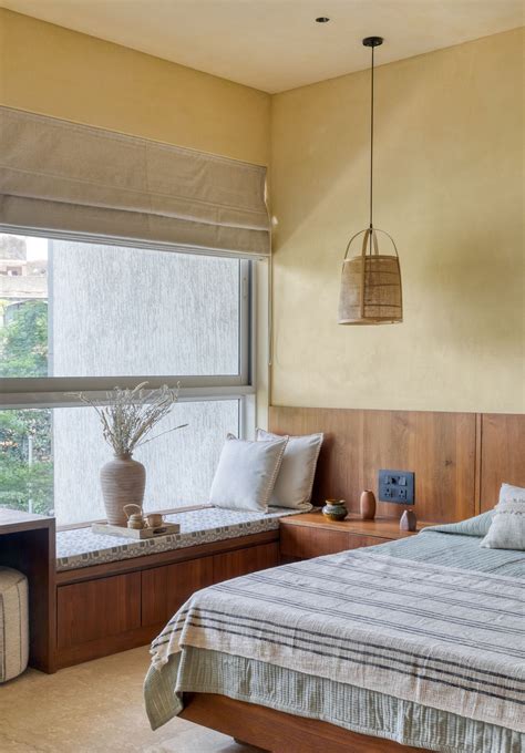 This apartment in Pune's Kalyani Nagar crafts a tactile world through ...