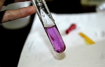 高锰酸钾氧化浓盐酸高锰酸钾与浓盐酸反应2022已更新今日动态