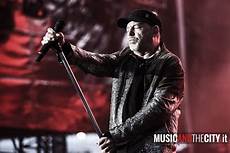 nuove canzoni vasco vasco le canzoni tour 019 e un nuovo singolo in nuove canzoni vasco vasco le canzoni tour 019 e un nuovo singolo in