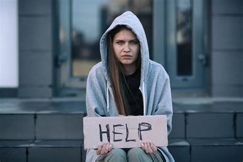 Crying Help Letter 的图像结果