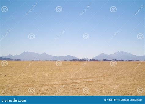Mirage in desert stock image. Image of drought, landscape - 13581419