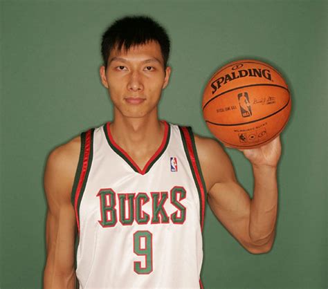 中国男篮易建联生涯十佳球, 每球都是NBA的水平，太劲爆了！ 超清