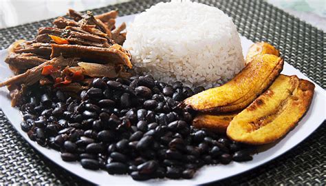 Pabellon Criollo Recipe: A Taste of Venezuela