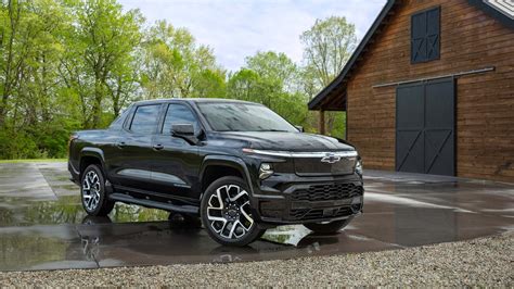 2024 Chevrolet Silverado EV RST Enters Production With 440 Miles Of Range