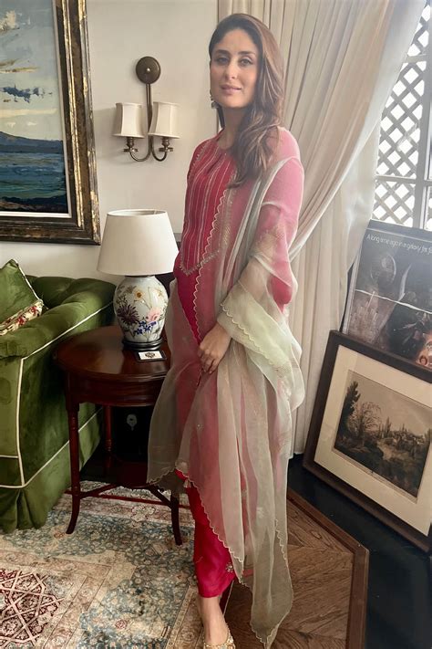 Devnaagri - Kareena Kapoor in Fuchsia Hand Embroidered Kurta Set