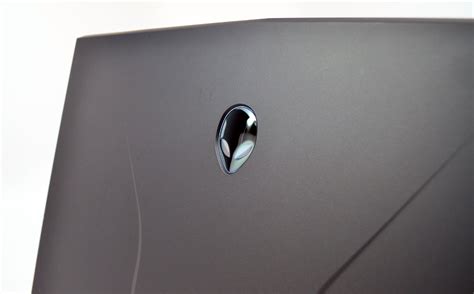 Alienware M17x Inside 的图像结果