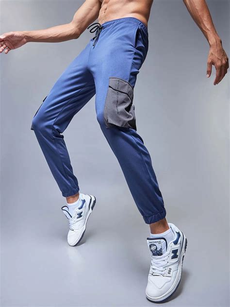 Navy Utility Sweats – CAVA Athleisure Pvt Ltd