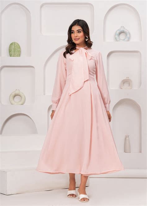 Buy Handmade Kurta, Printed Saree, Ethnic Dresses Online | Hatheli