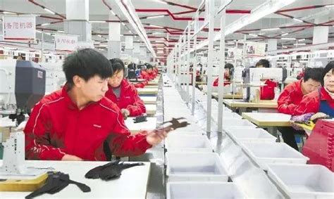 温州鞋业界给自已定了个“小”目标：1300亿