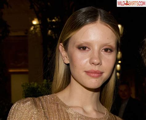 Mia Goth / goth.mia / officalmiagoth nude OnlyFans, Instagram leaked ...