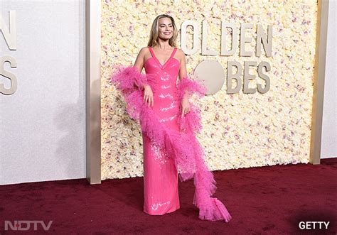 Golden Globes 2024: रेड कारपेट पर छाईं मार्गोट रोबी, जेनिफर लॉरेंस और ...