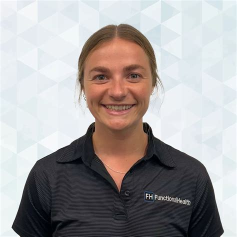 Rikki Bell Warren Exercise Physiologist | Physiotherapy Gold Coast | Functional Health
