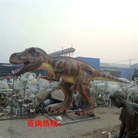 玻璃钢恐龙（三角龙）抱蛋雕塑-玻钢产品-自贡三合智能电子科技有限公司