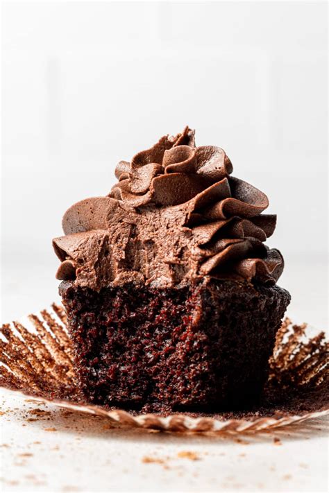 Dairy Free Chocolate Frosting - Cookie Dough Diaries